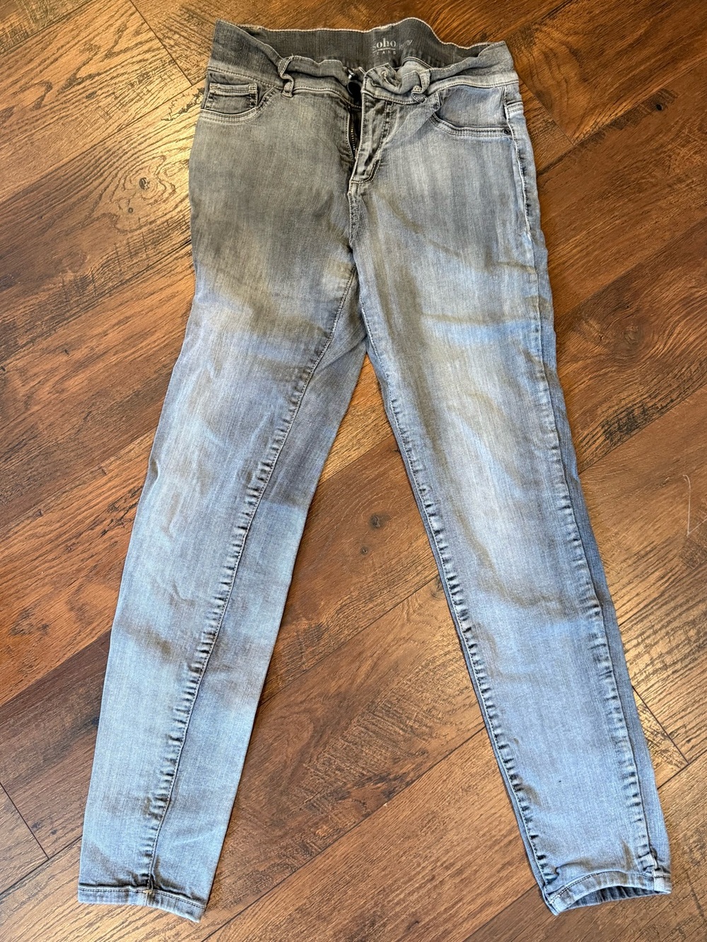 New York & Company Legging Jeans, Size 6, Great Condition!